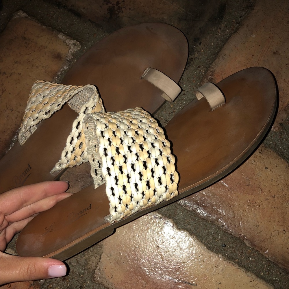 Lucky sandals
